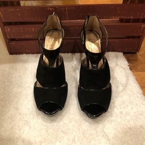 BCBG Paris Black suade/patent heels